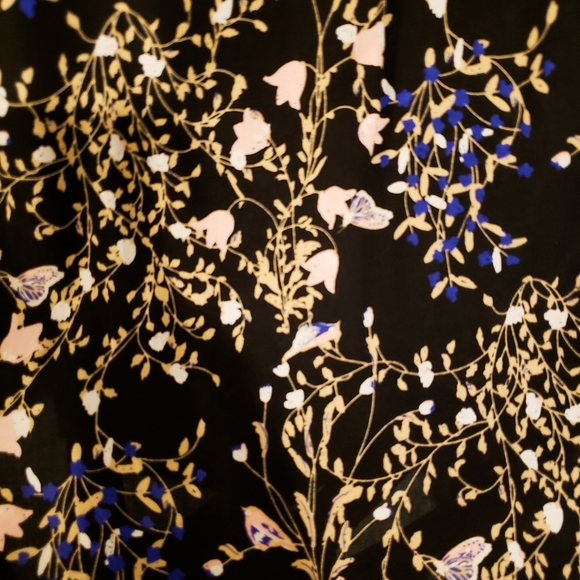 Joe Fresh long sleeve dress with pockets - Picture 3 of 3